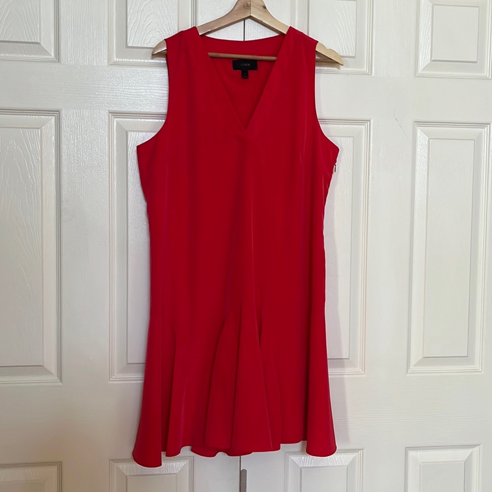 J.Crew Women’s Red V-Neck Sheath red Silky sleeveless Flounce dress Size L
